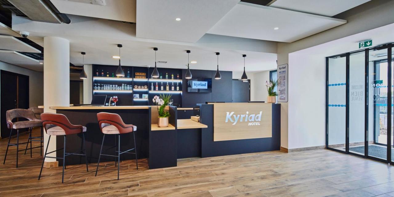 Kyriad Combs-La-Ville - Senart Exterior foto